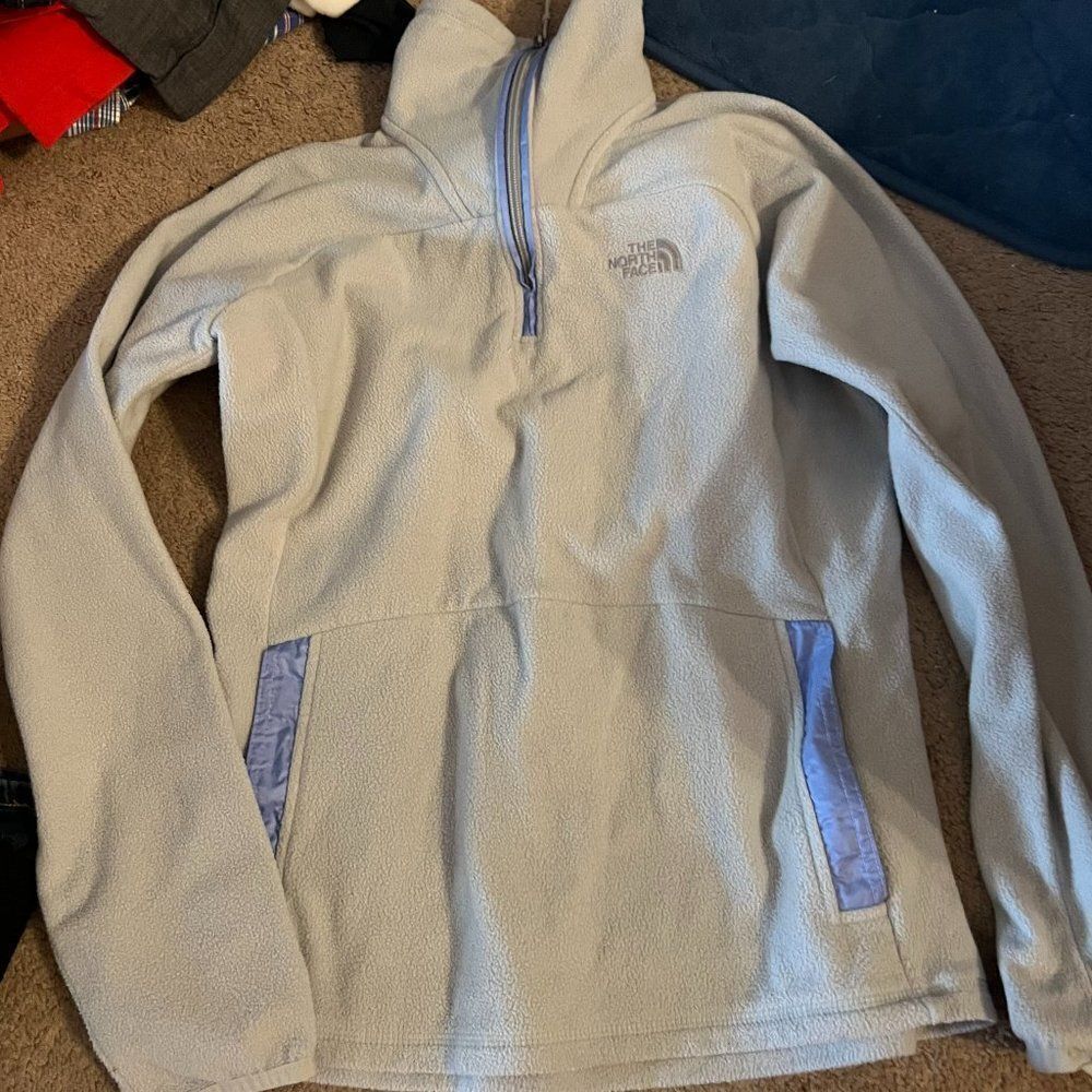 North face small grey blouse